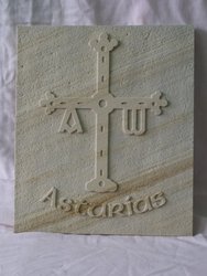 escudos en alto relieve o en calado en distintos materiales