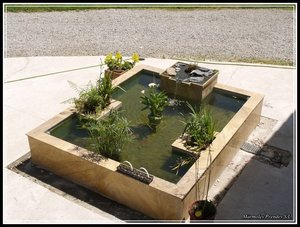fuente zen realizada en marmol amarillo triana