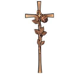 cruz de bronce con ornamentos