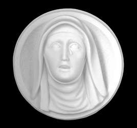 medallon con imagen de virgen
